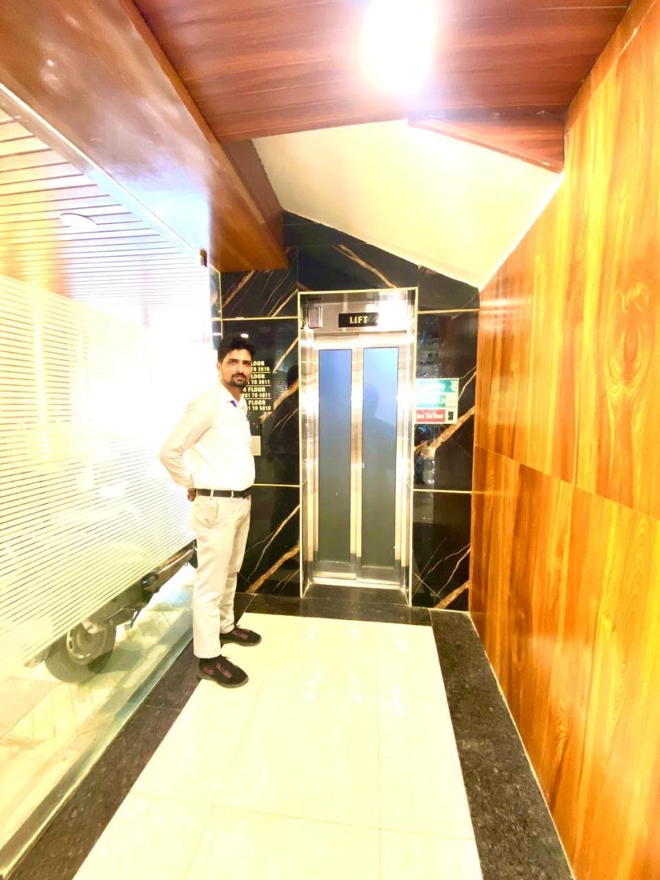 Hotel Sky International- Airport Zone Hyderabad Samsabad Kültér fotó