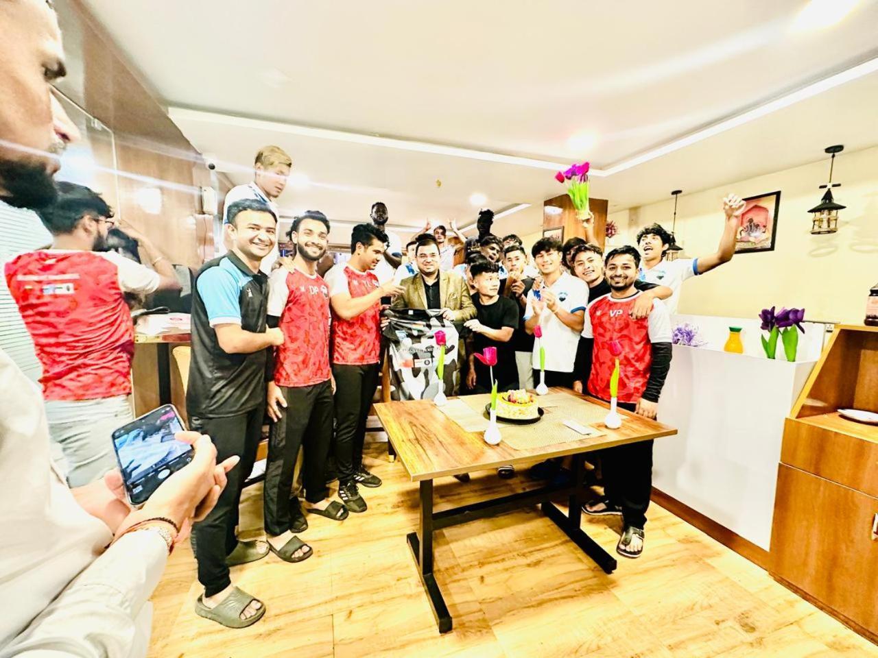Hotel Sky International- Airport Zone Hyderabad Samsabad Kültér fotó