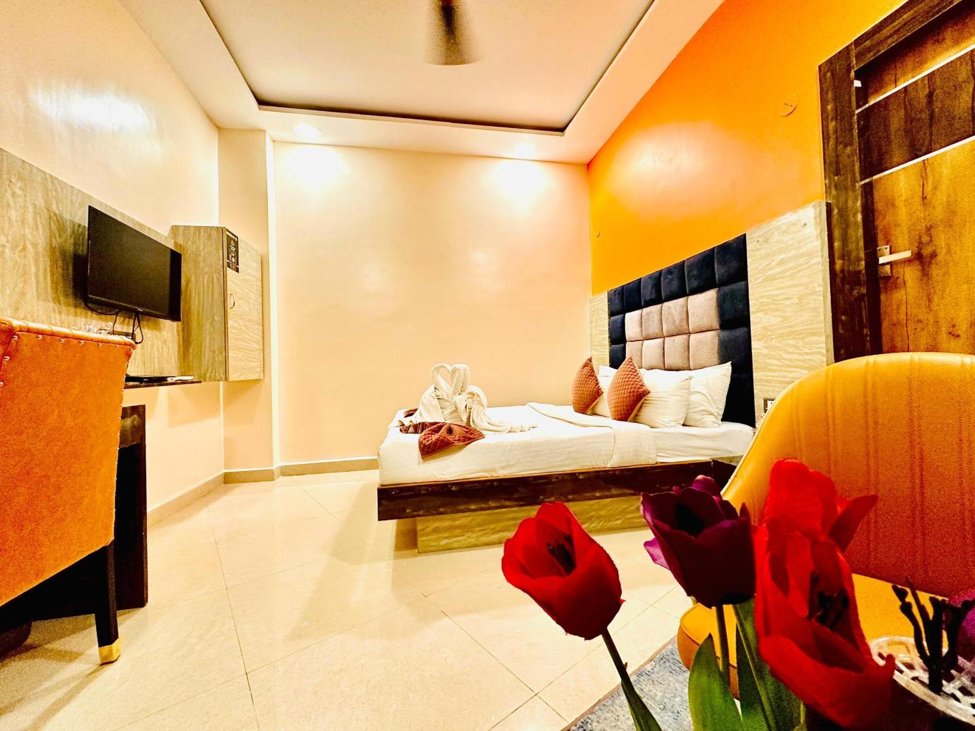 Hotel Sky International- Airport Zone Hyderabad Samsabad Kültér fotó