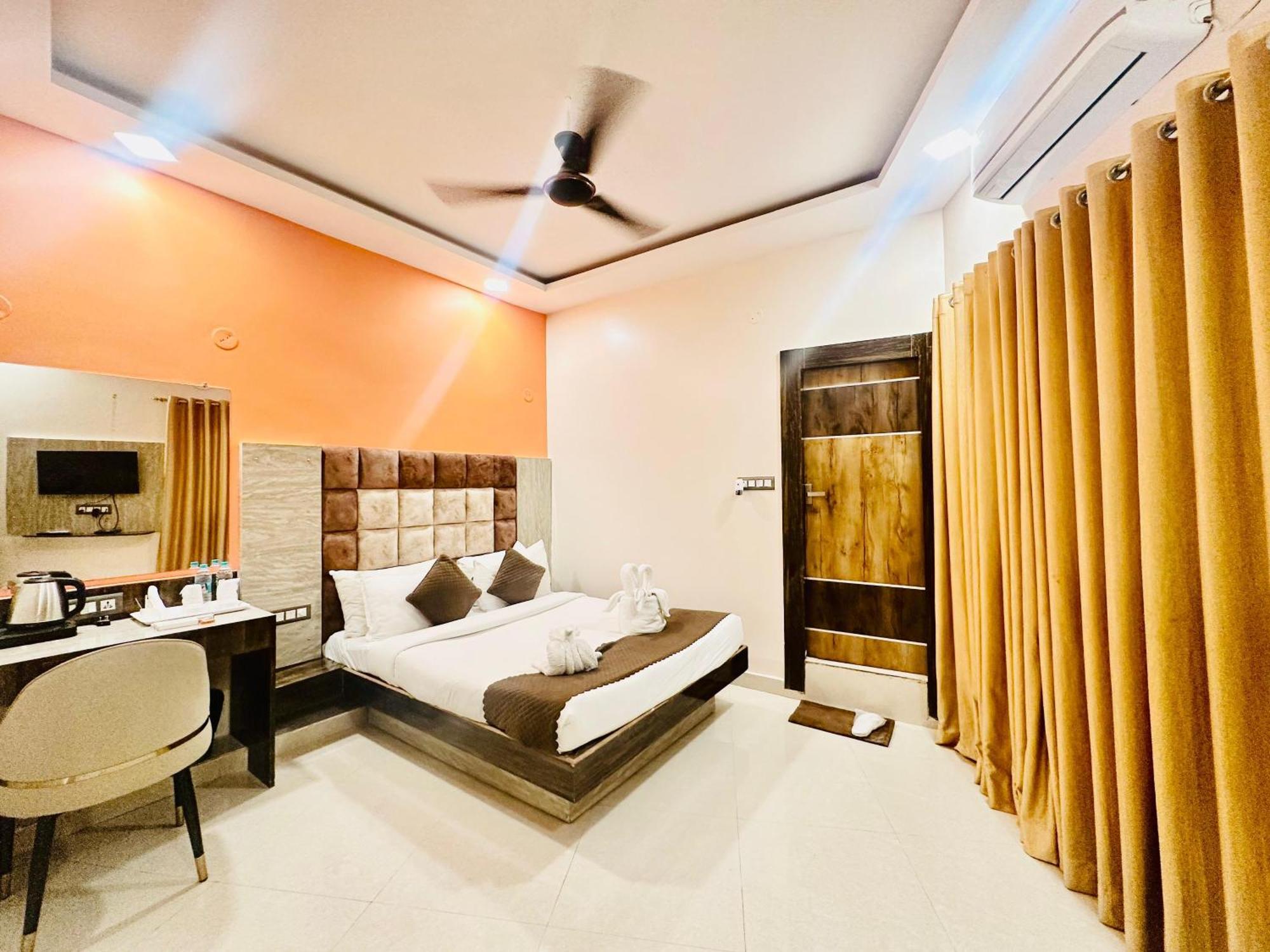 Hotel Sky International- Airport Zone Hyderabad Samsabad Kültér fotó